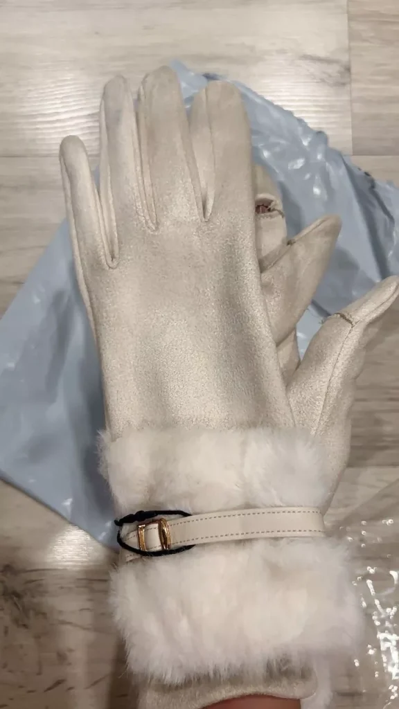 Image #1 from c*****r