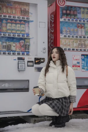 Cordy Scott Jacket - A corduroy jacket filled with 50% genuine down.