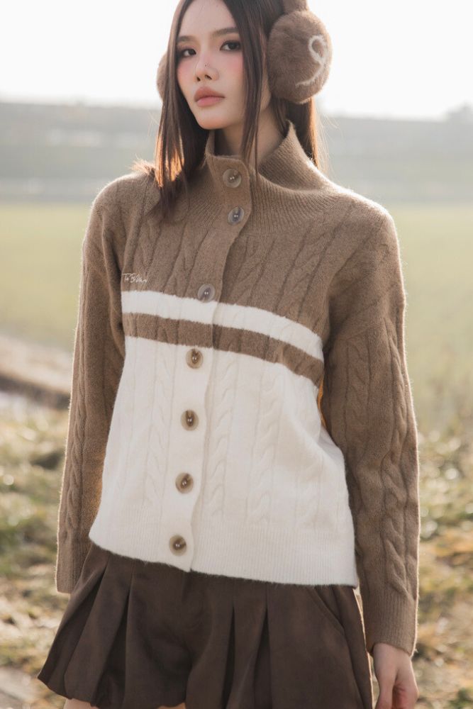 Zerina Knitted Sweater - Minimal two tone knit with soft feel.